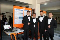Evrensel Kolej